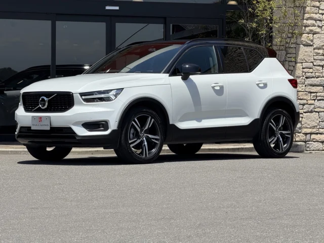 New arrival
2021 Volvo XC40 B4 AWD R-design
@gullwing_imabari　←過去の投稿はこちら
#輸入車のことならガルウィング
#XC40 #ボルボ #volvo #SUV